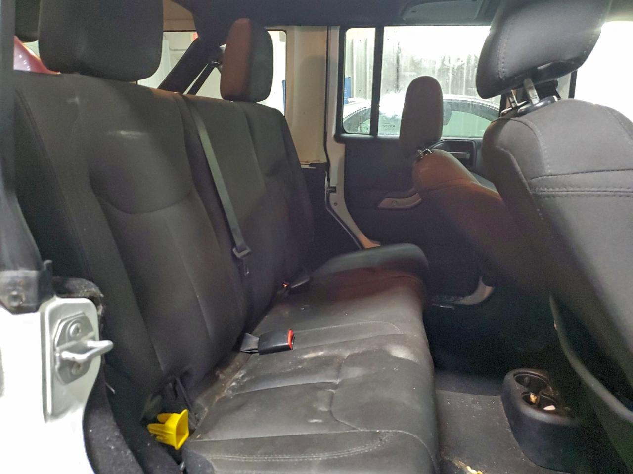 2015 Jeep Wrangler Unlimited Sport VIN: 1C4BJWDG9FL571249 Lot: 93993745