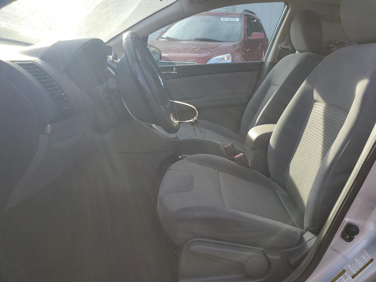 2008 Nissan Sentra 2.0 VIN: 3N1AB61E28L640935 Lot: 92990485