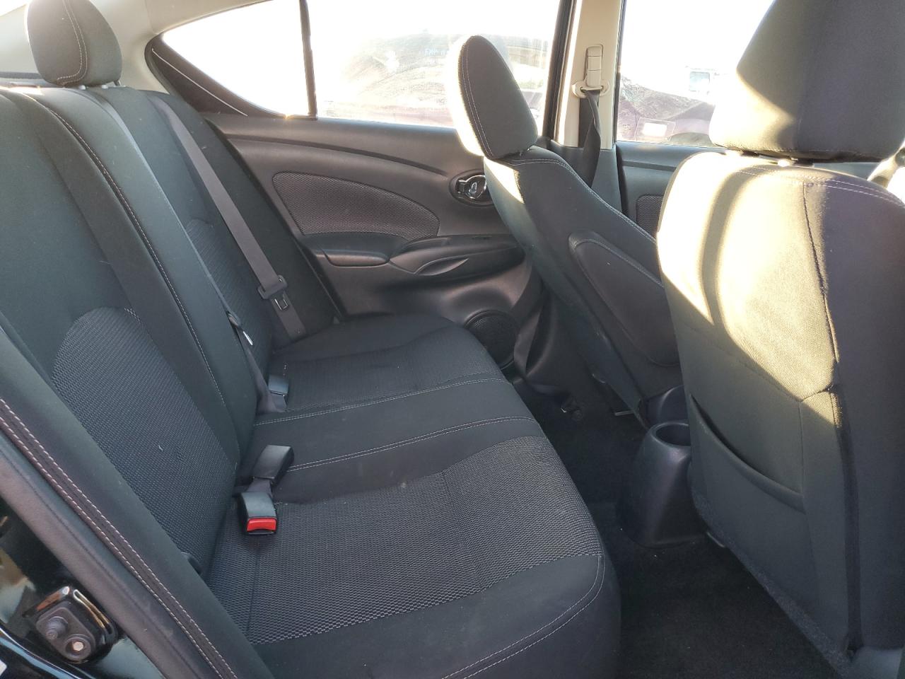 2018 Nissan Versa S VIN: 3N1CN7AP9JL816621 Lot: 91975145