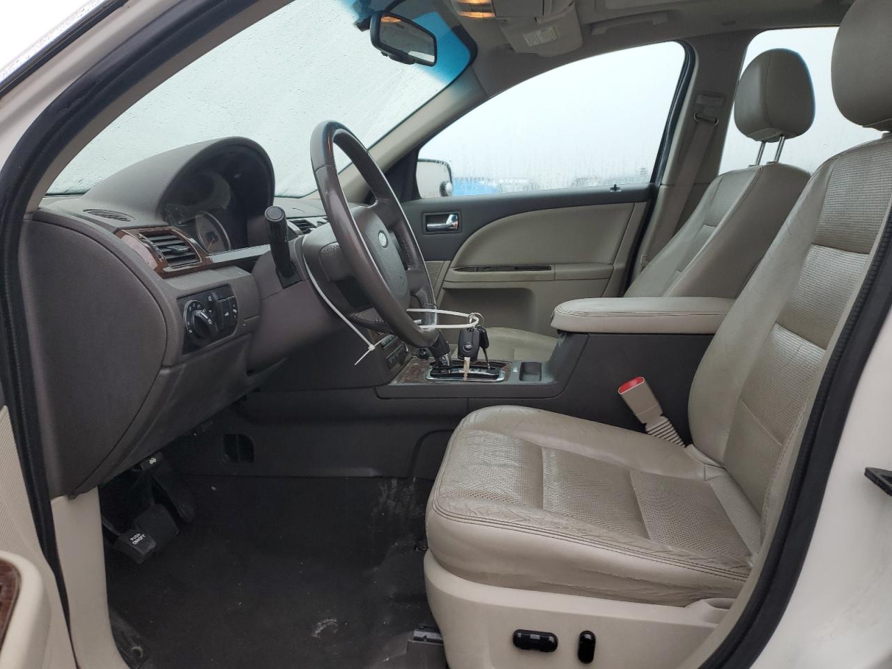 2009 Ford Taurus Limited VIN: 1FAHP25W79G111811 Lot: 93133795