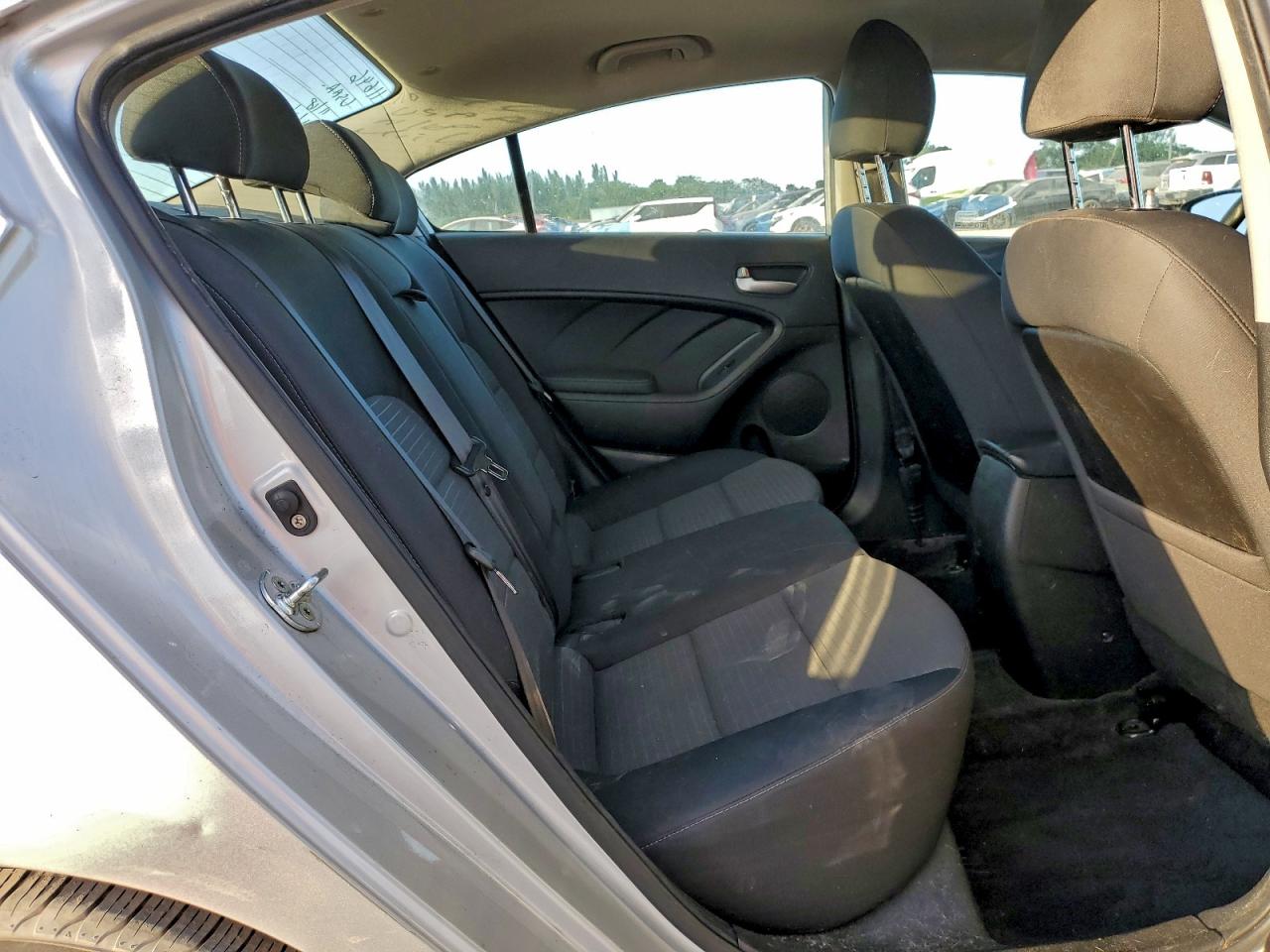 2017 Kia Forte Lx VIN: 3KPFL4A79HE123495 Lot: 93658395