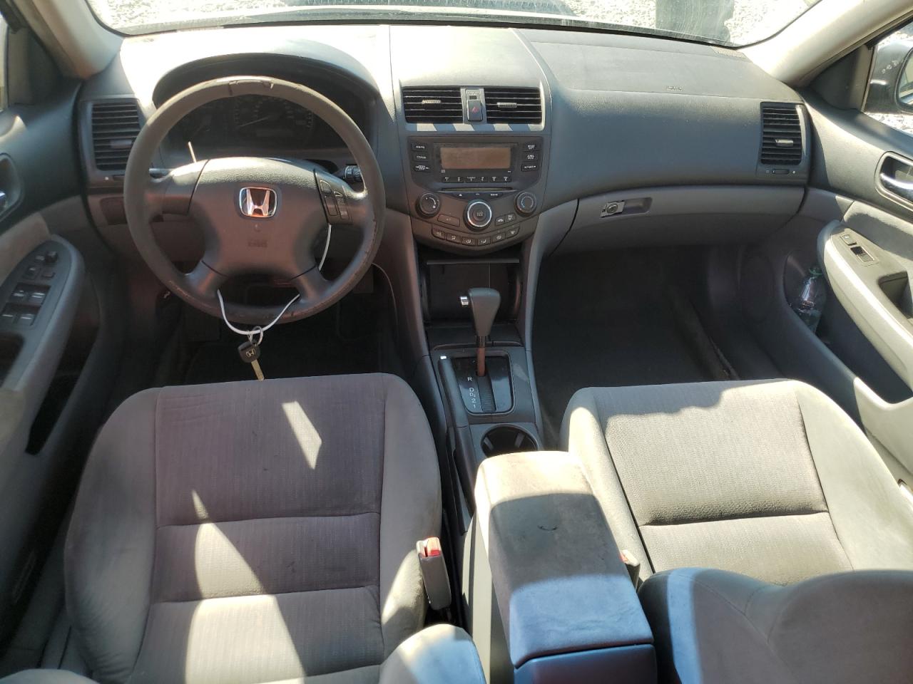 2004 Honda Accord Lx VIN: 3HGCM56374G702139 Lot: 93738185