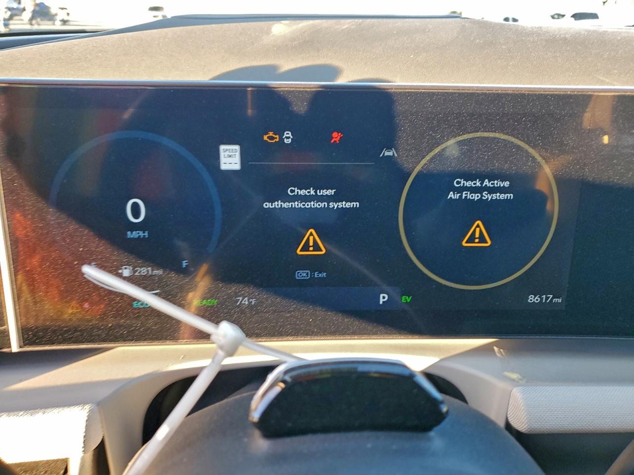 2025 Hyundai Tucson Limited VIN: KM8JEDD17SU285304 Lot: 94564755