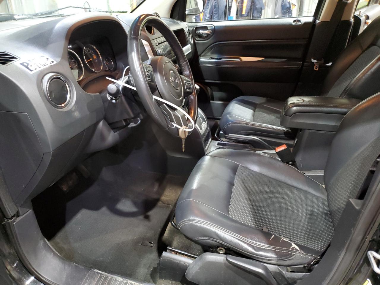 2014 Jeep Compass Latitude VIN: 1C4NJDEBXED739039 Lot: 90808985