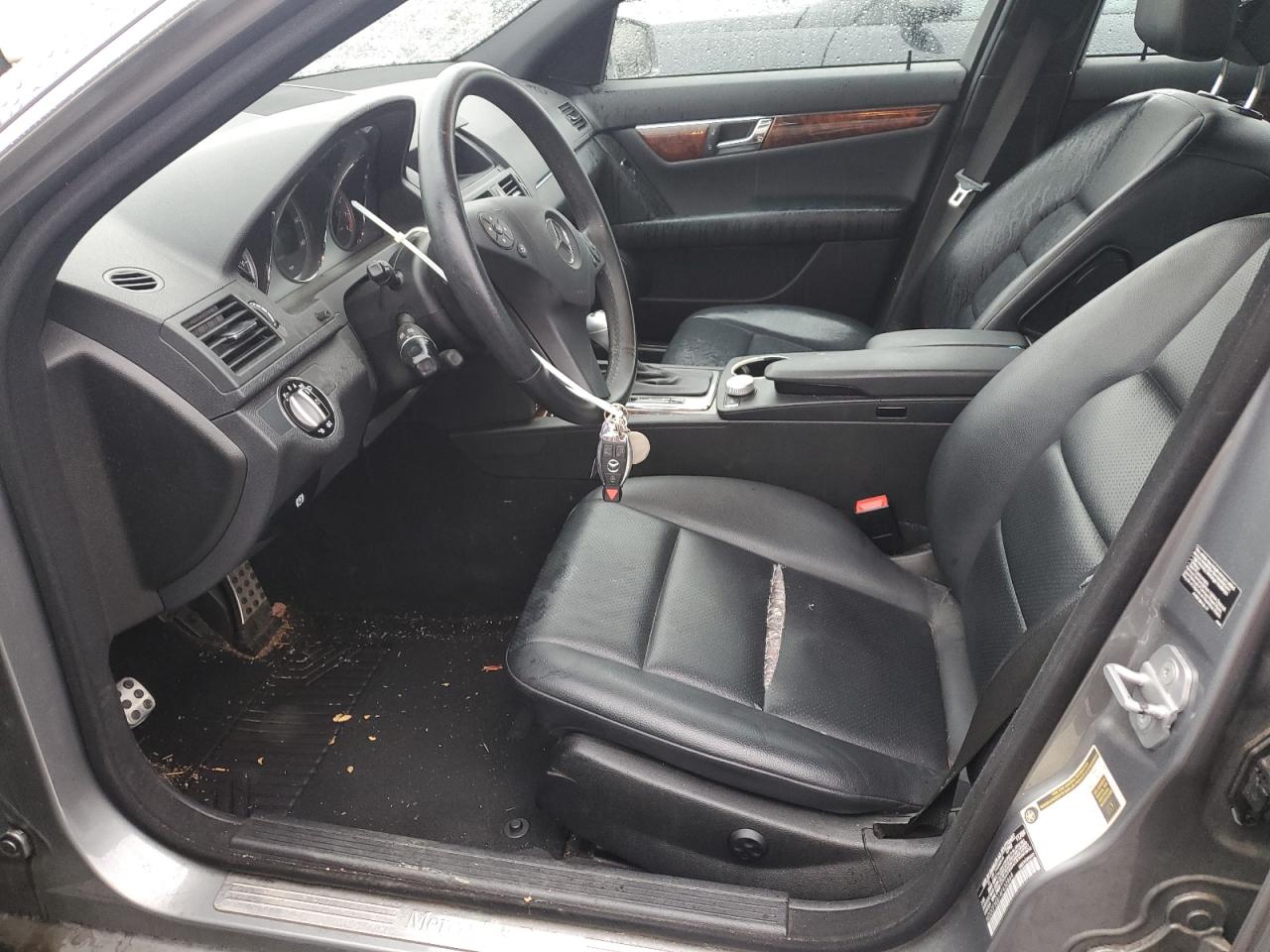 2010 Mercedes-Benz C 300 VIN: WDDGF5EB1AF432864 Lot: 85408605