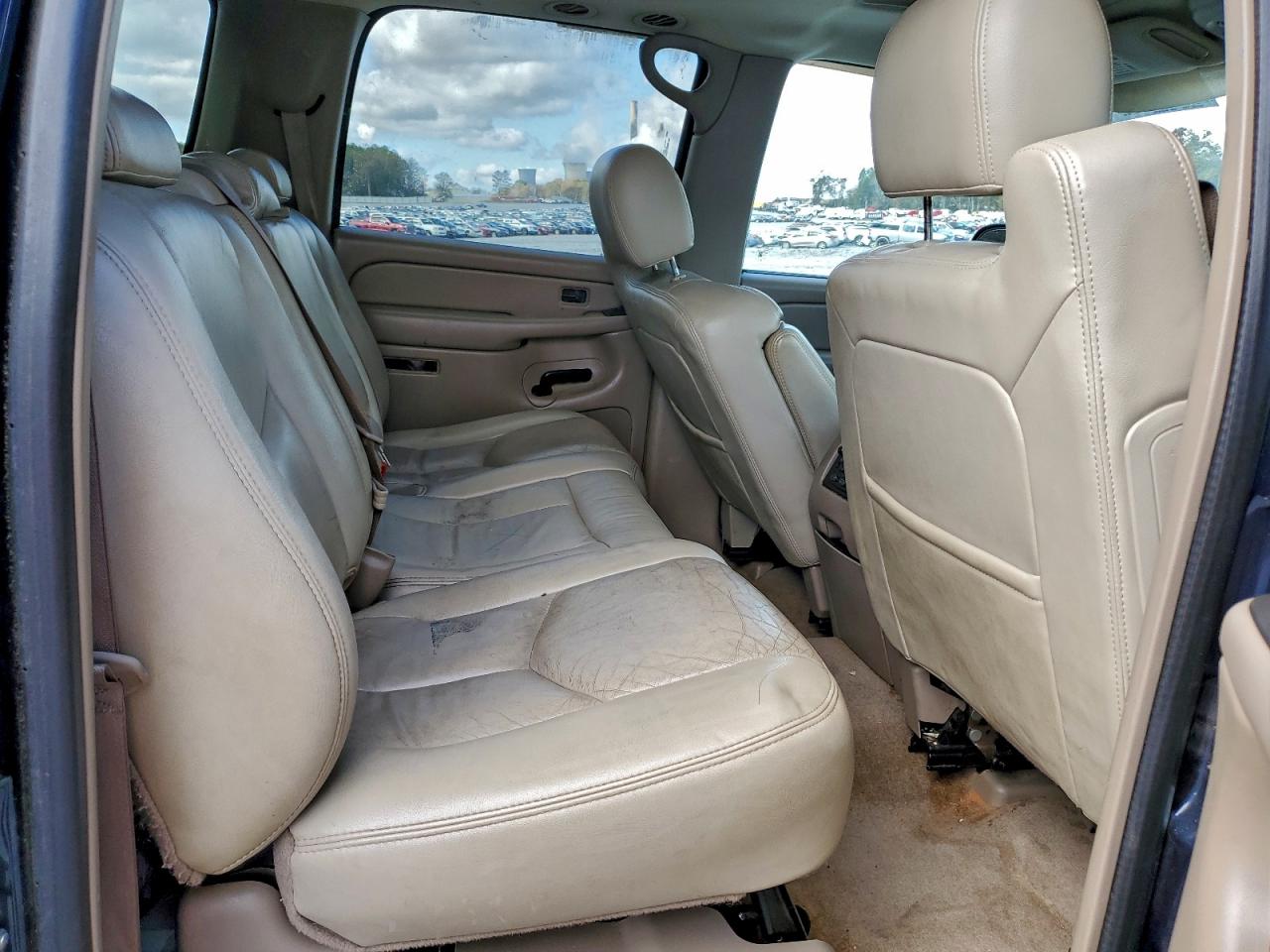 2004 Chevrolet Suburban C1500 VIN: 3GNEC16Z24G324312 Lot: 94746875