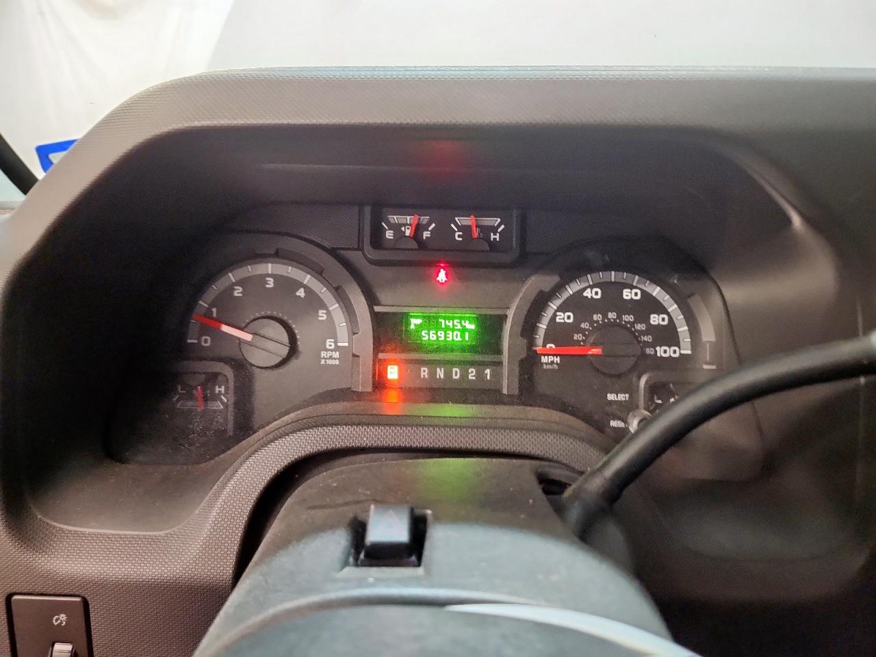 2014 Ford Econoline E350 Super Duty Wagon VIN: 1FBNE3BL6EDA27658 Lot: 92721555