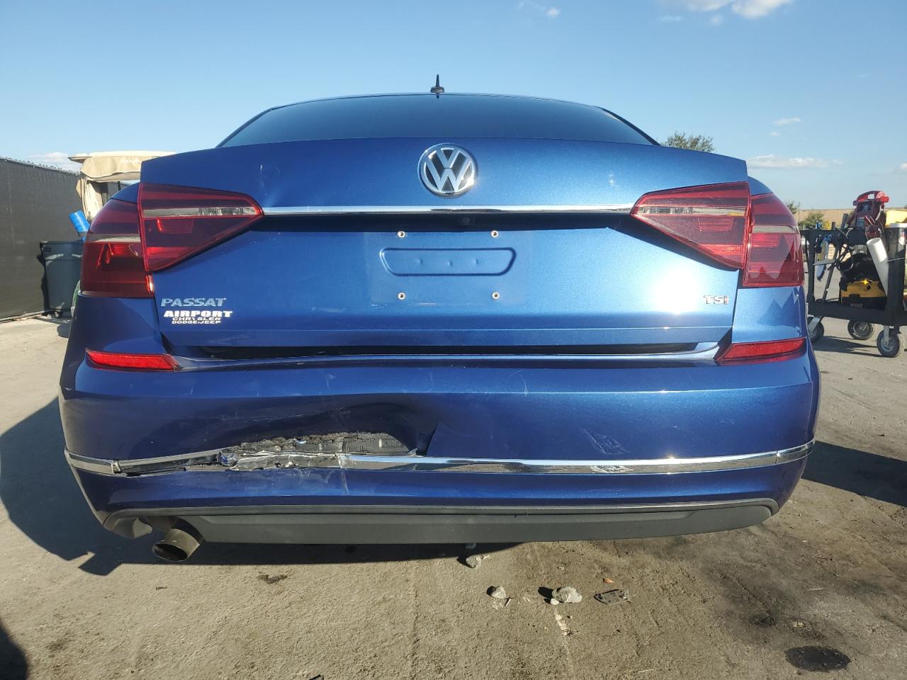 2017 Volkswagen Passat S VIN: 1VWAT7A36HC080795 Lot: 93189865