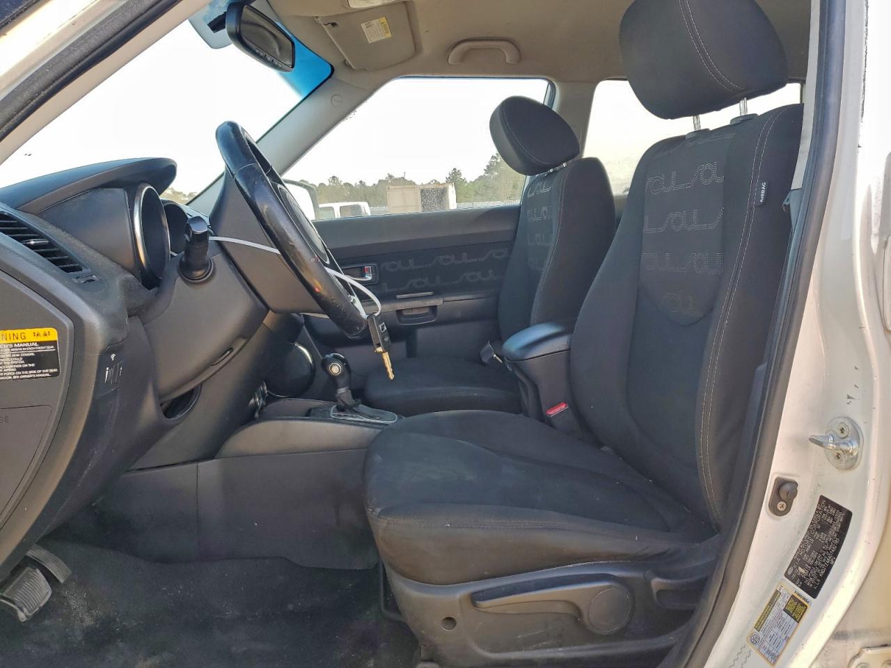 2013 Kia Soul + VIN: KNDJT2A64D7482785 Lot: 93934815