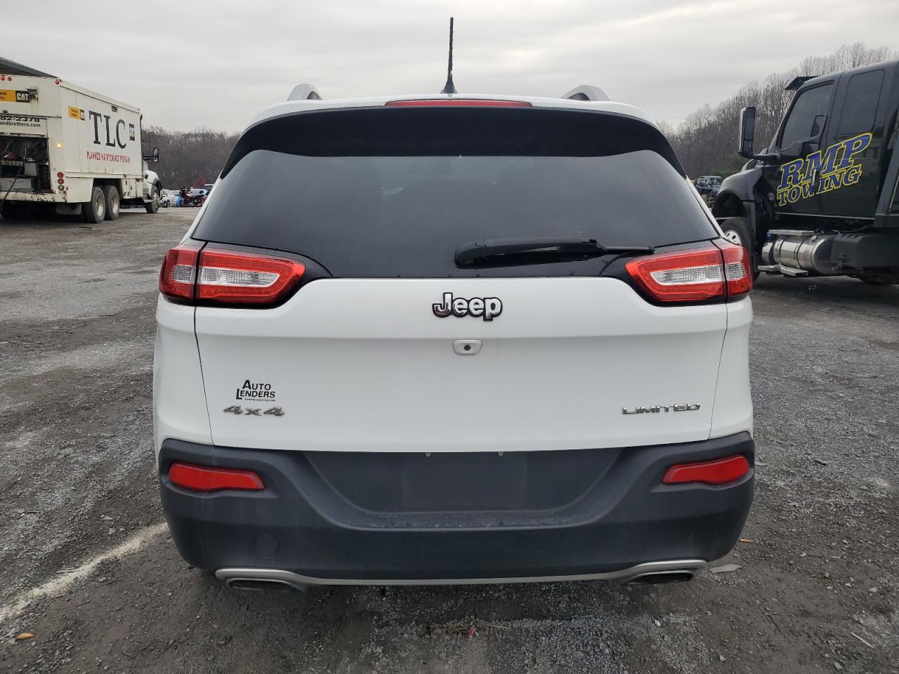 2015 Jeep Cherokee Limited VIN: 1C4PJMDS9FW576545 Lot: 93469675