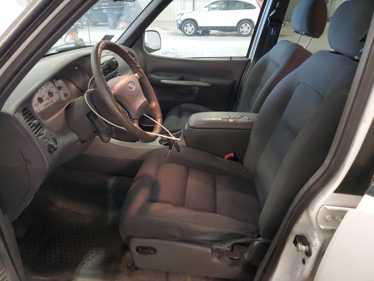 2001 Ford Explorer Sport Trac VIN: 1FMZU77E71UB57567 Lot: 91777505