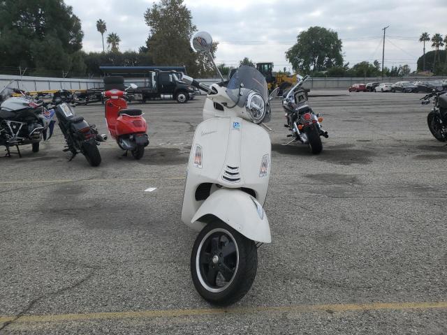 2020 VESPA GTS 300  