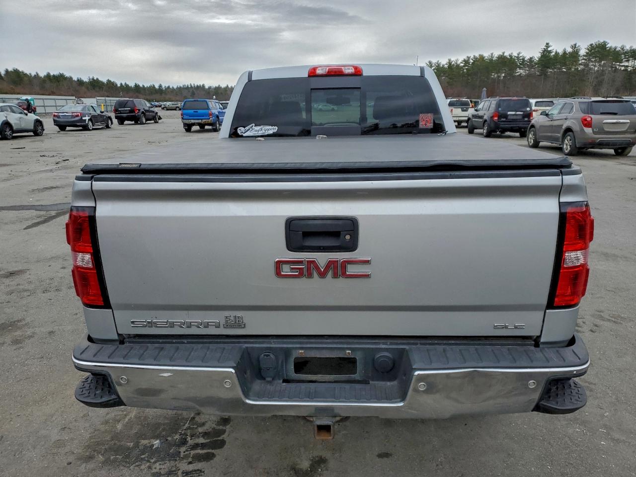 2018 GMC Sierra K1500 Sle VIN: 1GTV2MEC9JZ310638 Lot: 94147265