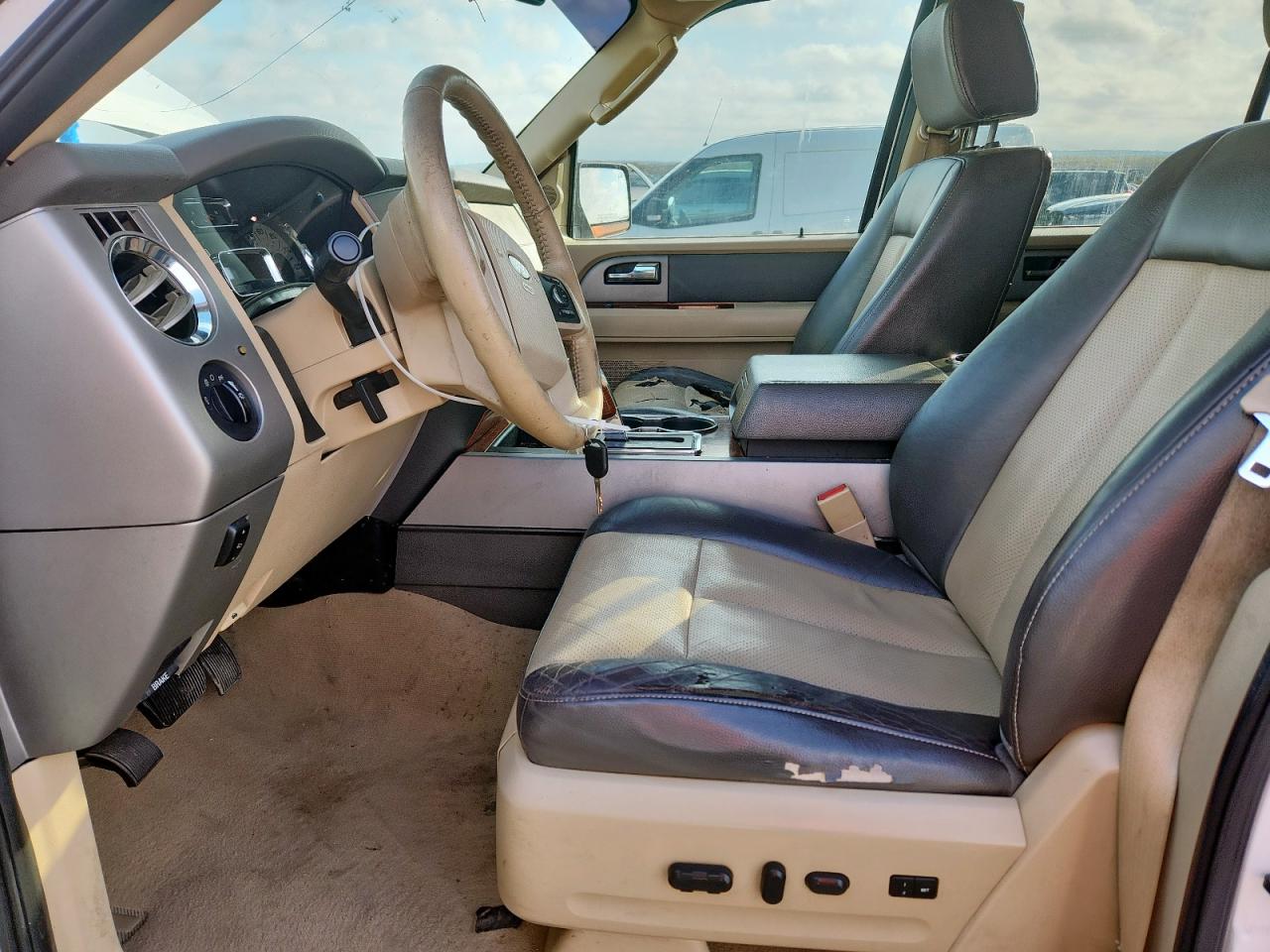 2007 Ford Expedition El Eddie Bauer VIN: 1FMFK17587LA22540 Lot: 93045135