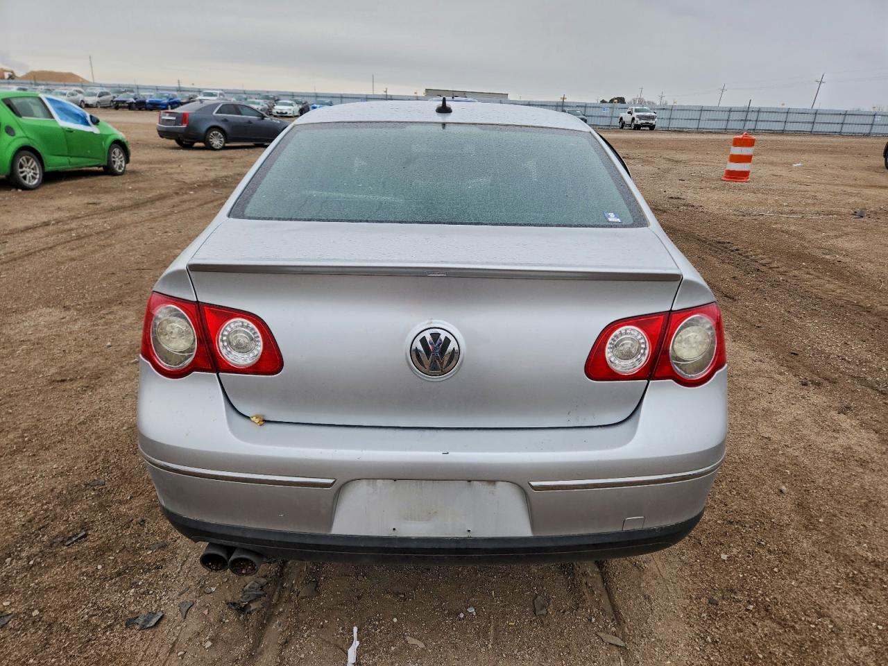 2007 Volkswagen Passat 2.0T VIN: WVWAK73C27P138041 Lot: 93636885