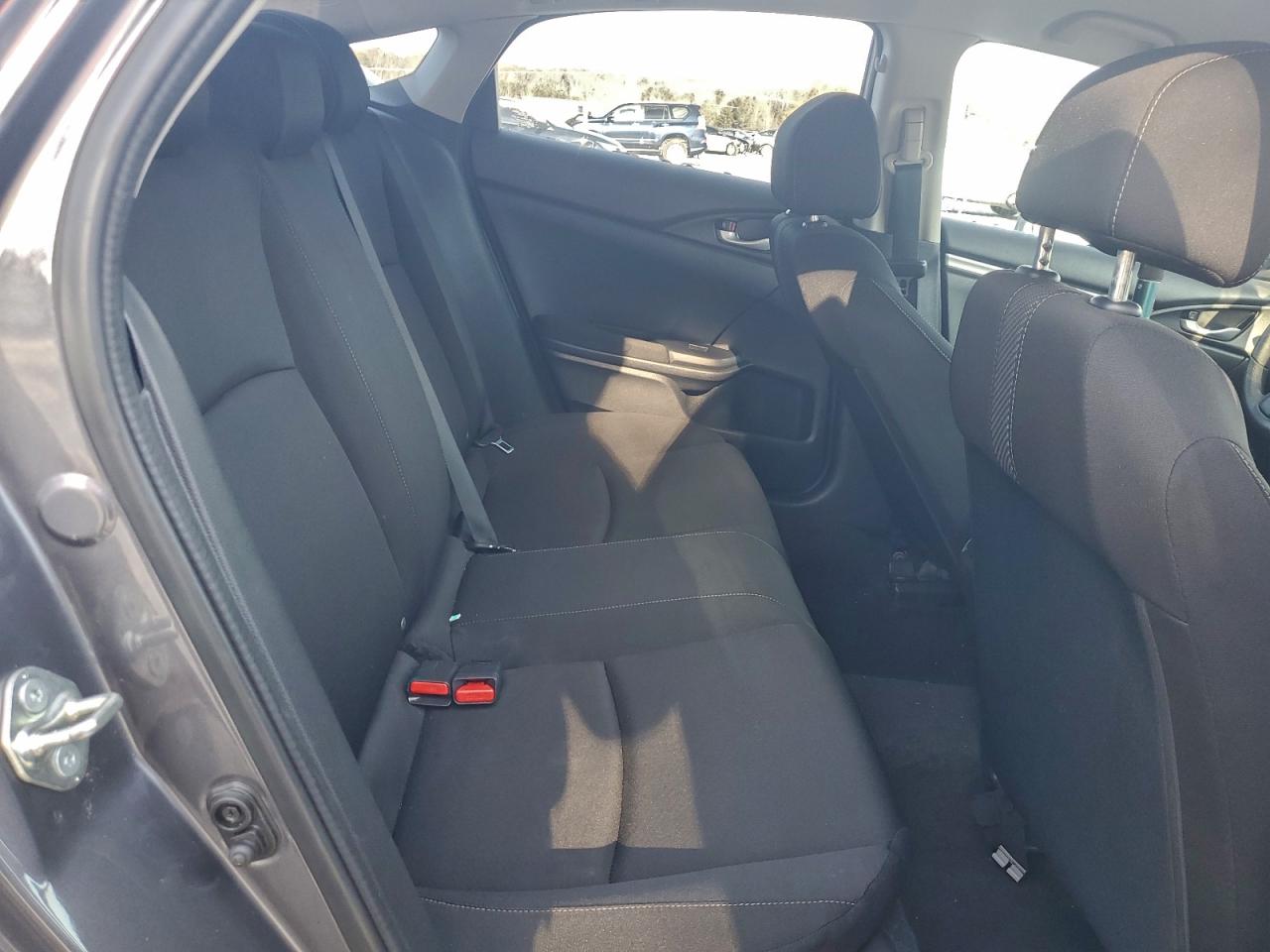 2018 Honda Civic Lx VIN: 2HGFC2F59JH500091 Lot: 94269875