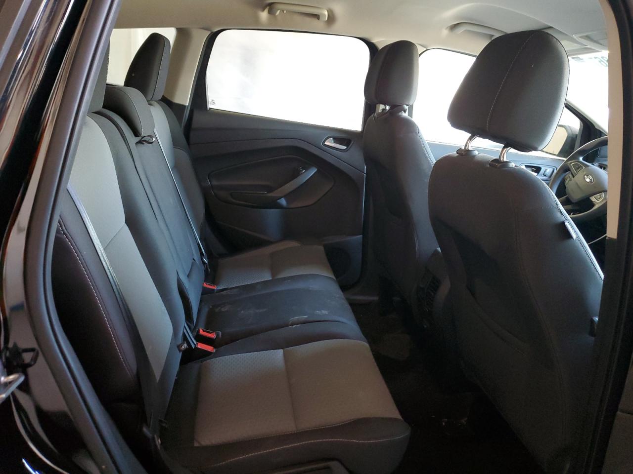 2017 Ford Escape Se VIN: 1FMCU0GD5HUE71023 Lot: 92867725