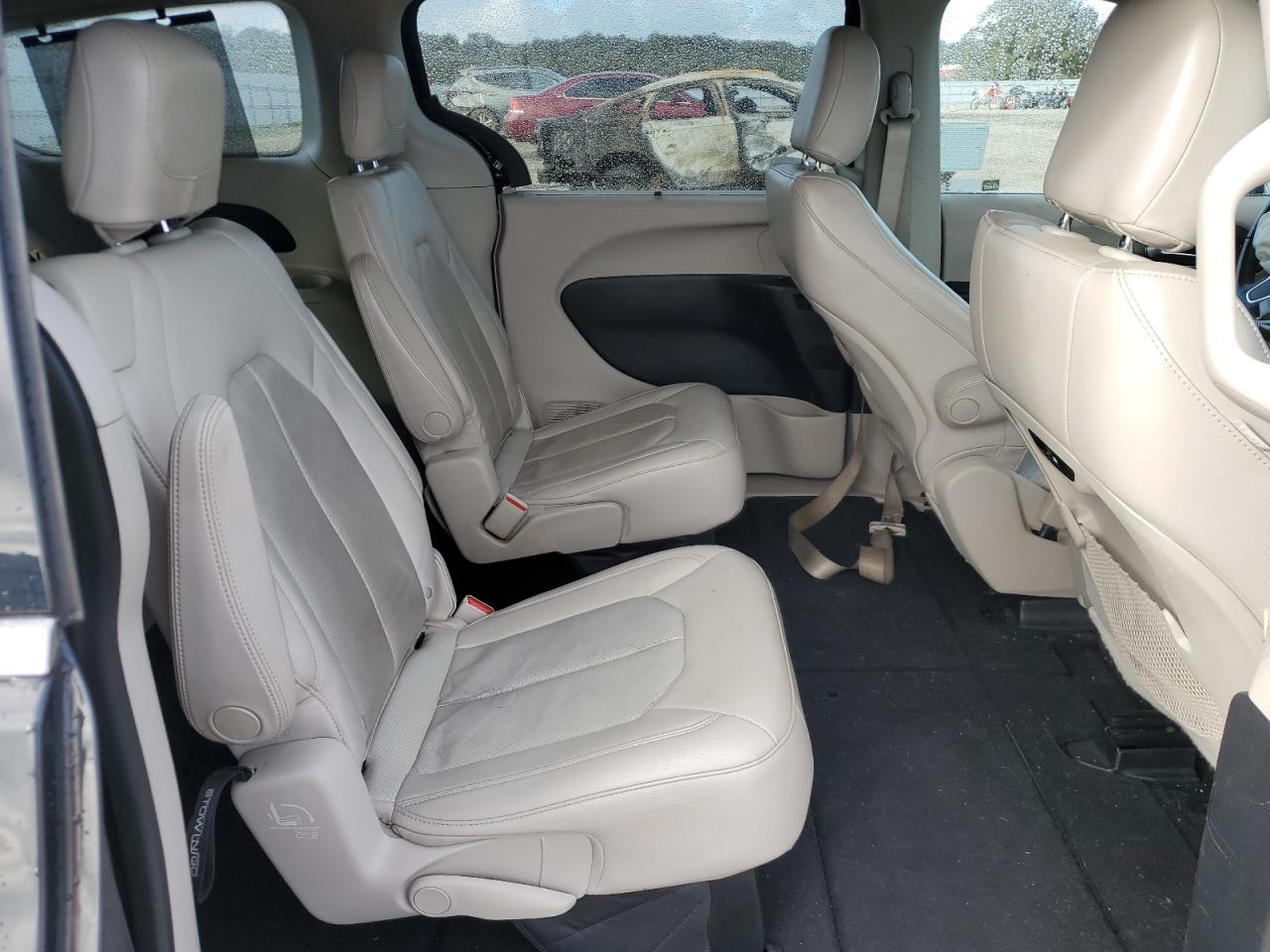 2021 Chrysler Pacifica Touring L VIN: 2C4RC1BG9MR511880 Lot: 92732795