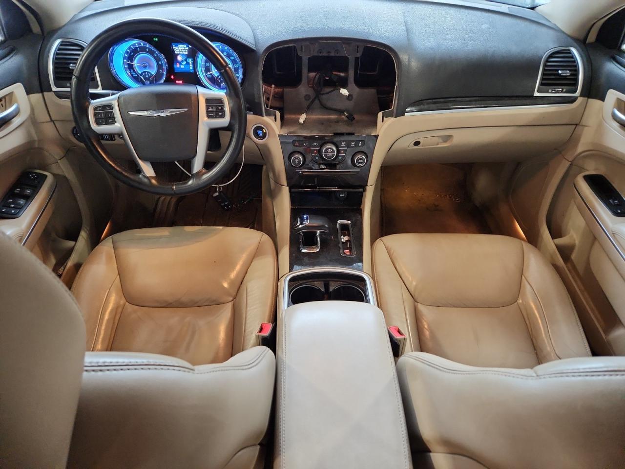 2013 Chrysler 300 VIN: 2C3CCAAG5DH589302 Lot: 92832305