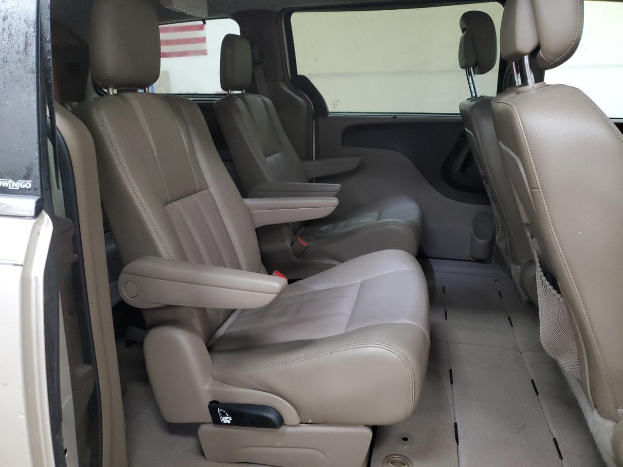 2014 Chrysler Town & Country Touring VIN: 2C4RC1BG3ER237349 Lot: 91864445