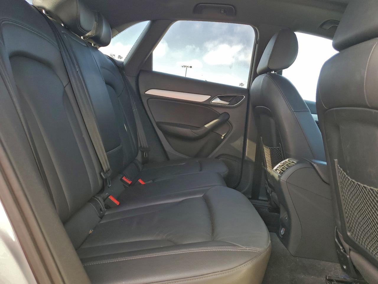 2018 Audi Q3 Premium VIN: WA1BCCFS2JR030022 Lot: 92910875