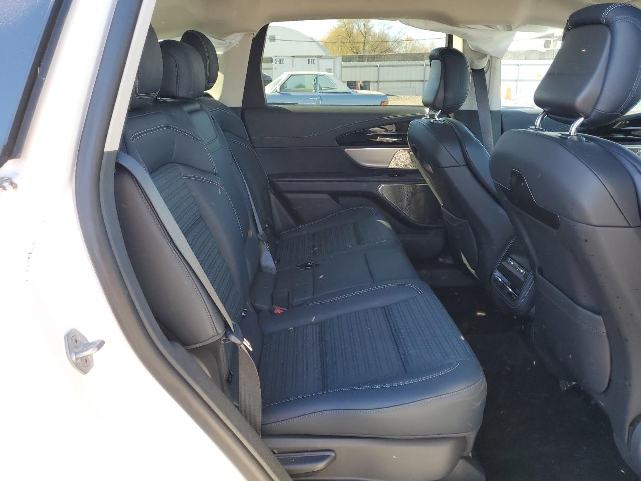 2024 Lincoln Nautilus Reserve VIN: 5LMPJ8KA1RJ809927 Lot: 87466375