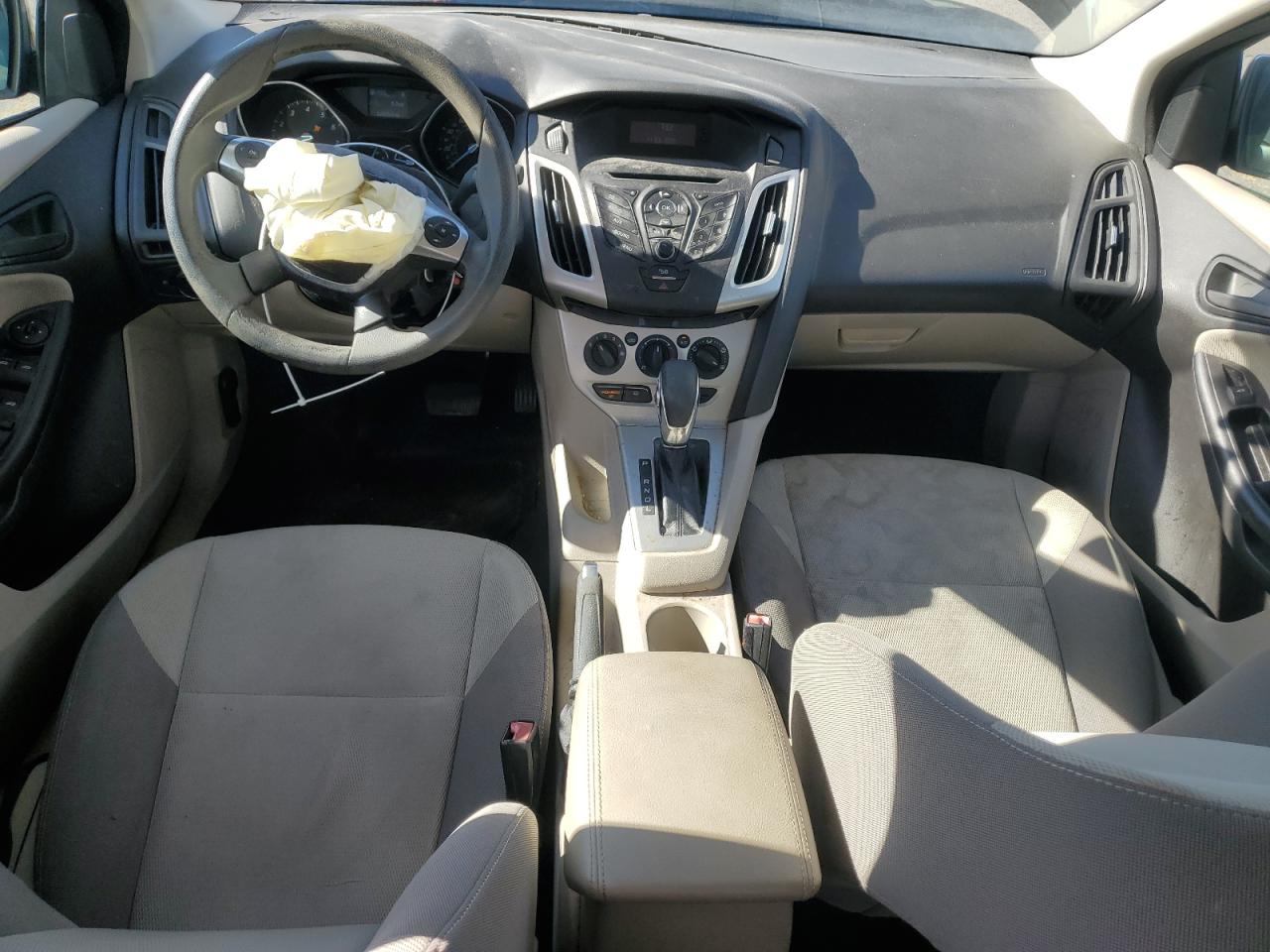 2012 Ford Focus Se VIN: 1FAHP3F29CL240875 Lot: 90867225