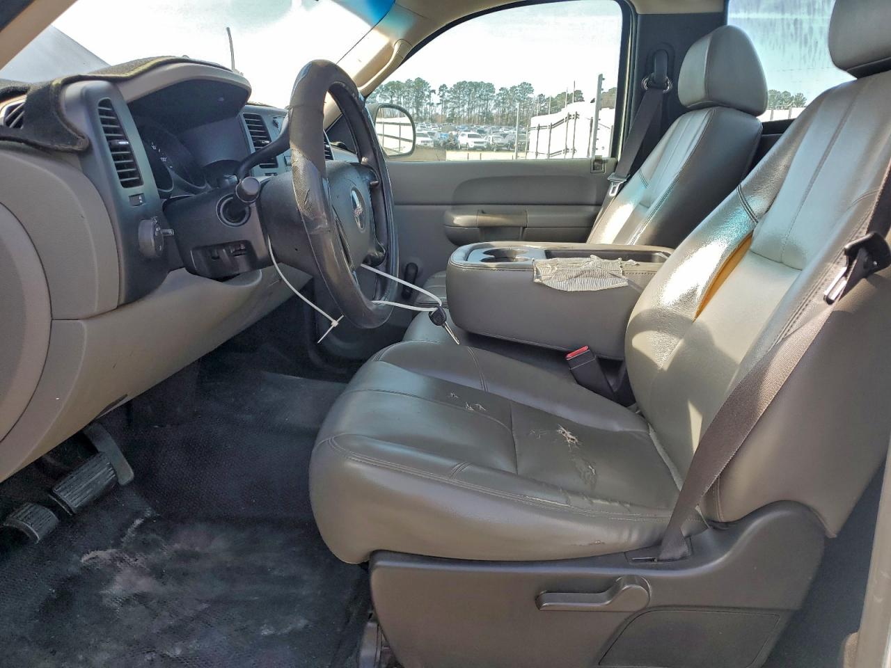 2008 GMC Sierra C1500 VIN: 1GTEC14X08Z182509 Lot: 94487235