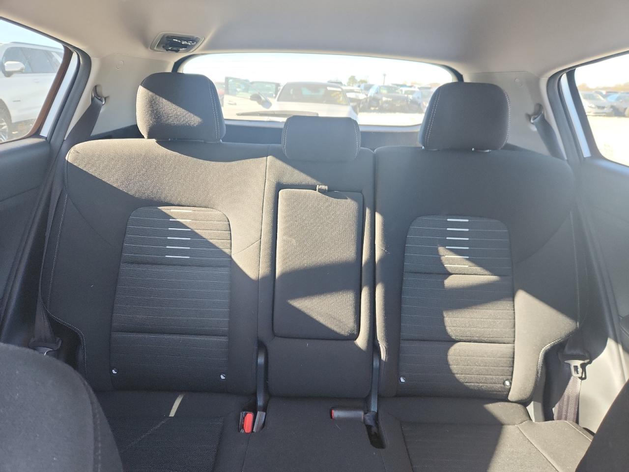 2018 Kia Sportage Lx VIN: KNDPM3ACXJ7447649 Lot: 92991655