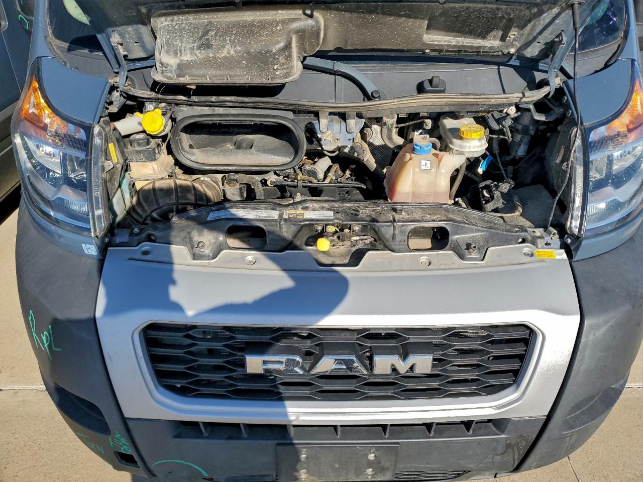 2021 Ram Promaster Delivery Van VIN: 3C6MRVJG6ME586773 Lot: 90247215