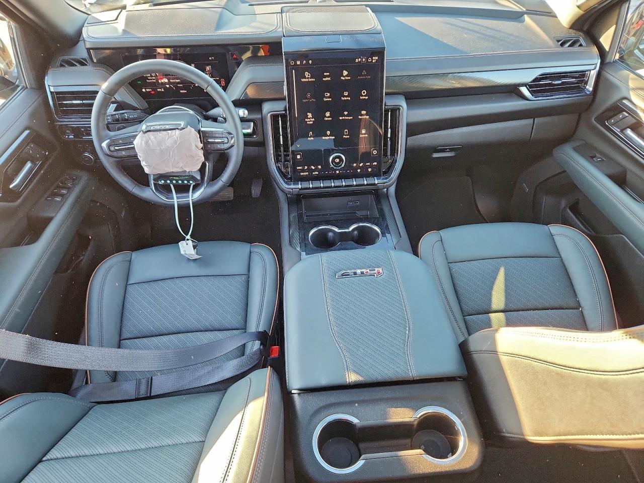 2026 GMC Yukon Xl At4 VIN: 1GKS2HKD8TR113667 Lot: 94133585