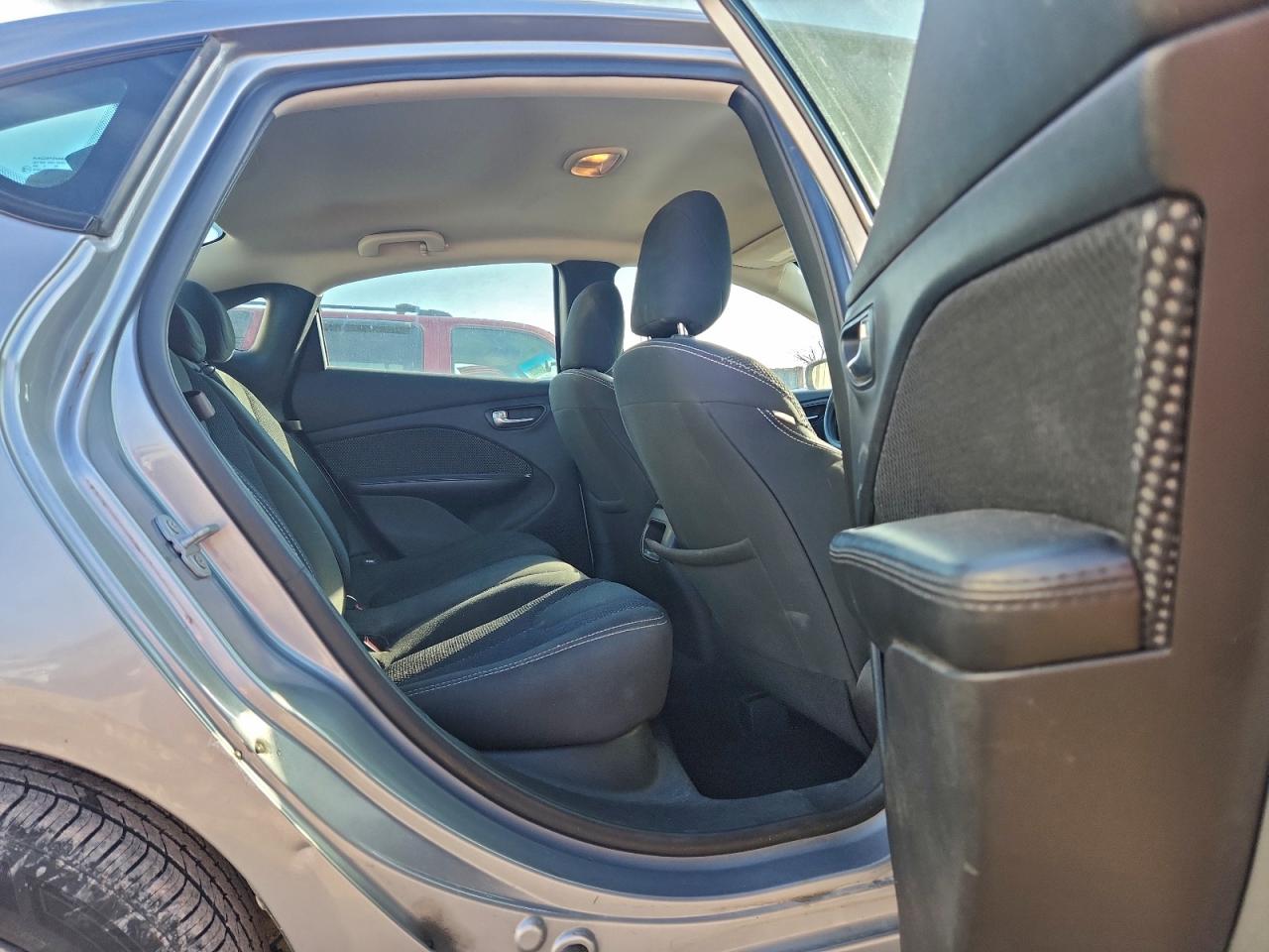 2016 Dodge Dart Sxt VIN: 1C3CDFBA7GD604842 Lot: 93075735