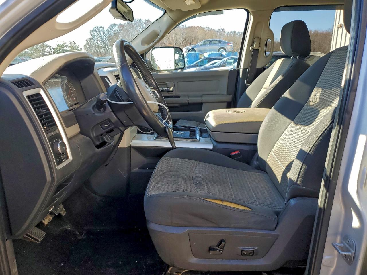 2009 Dodge Ram 1500 VIN: 1D3HV13T39S711538 Lot: 94248655