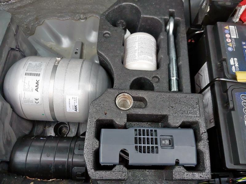 2014 JAGUAR XF 2.2D [163] SE 5DR AUTO