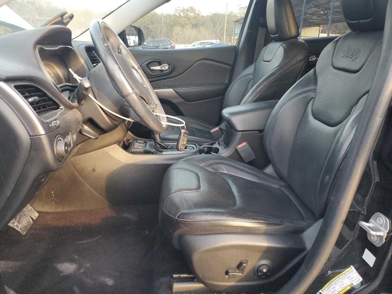 2019 Jeep Cherokee Limited VIN: 1C4PJLDB4KD143280 Lot: 92893475