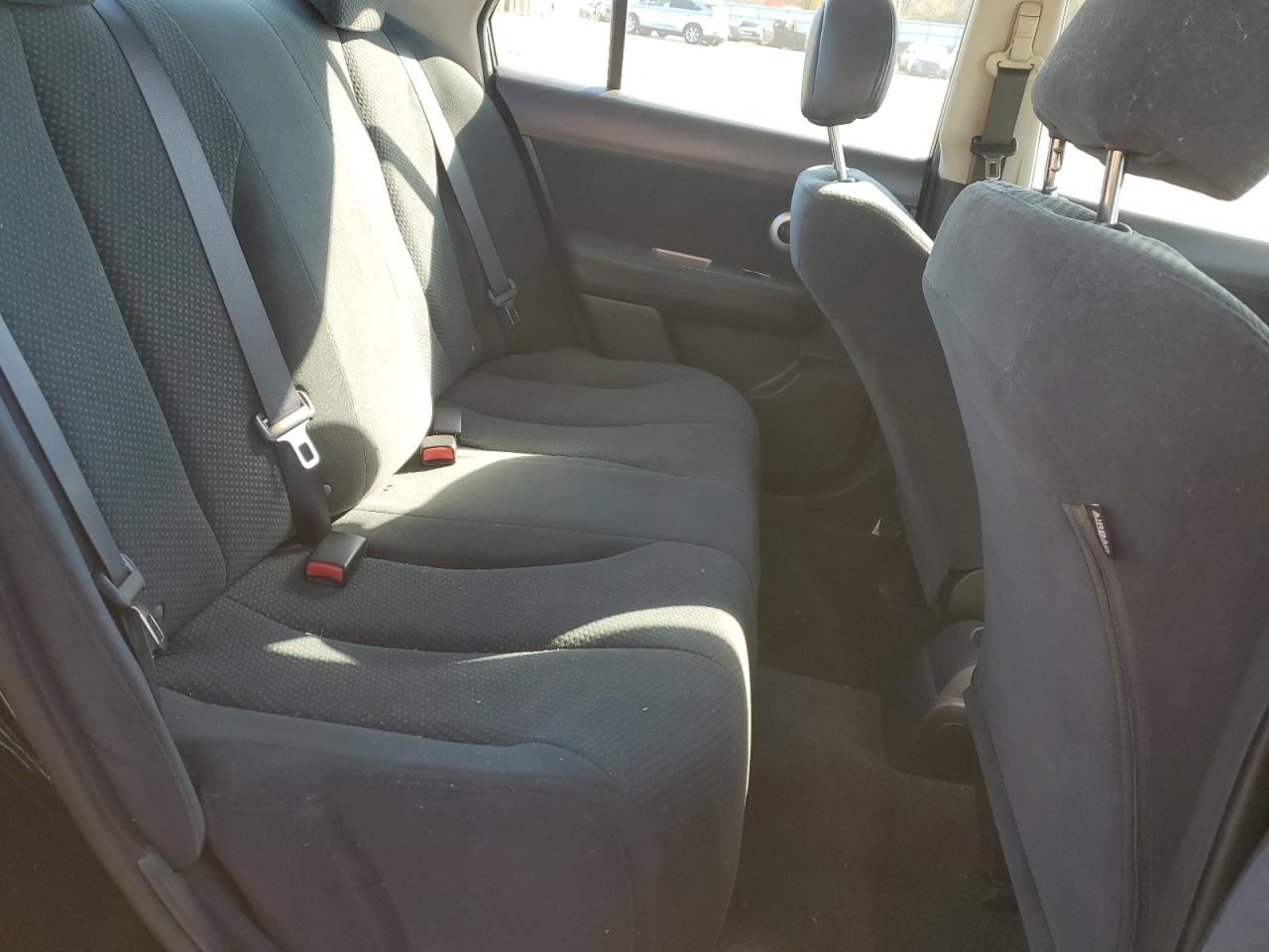 2011 Nissan Versa S VIN: 3N1BC1AP6BL413180 Lot: 91616235