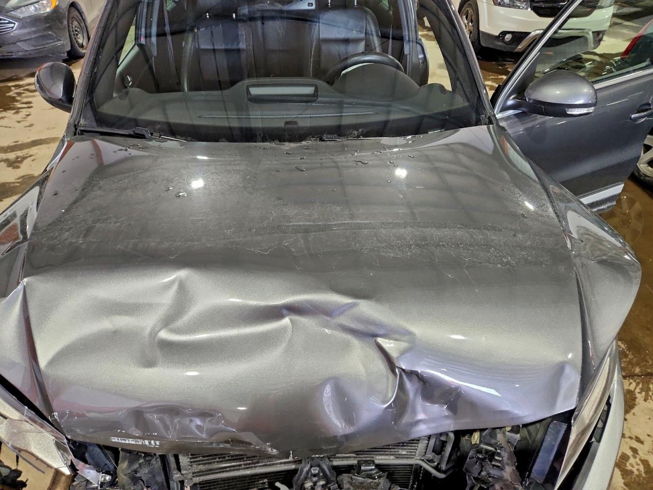 2015 Volkswagen Tiguan S VIN: WVGJV7AXXFW611147 Lot: 95073865