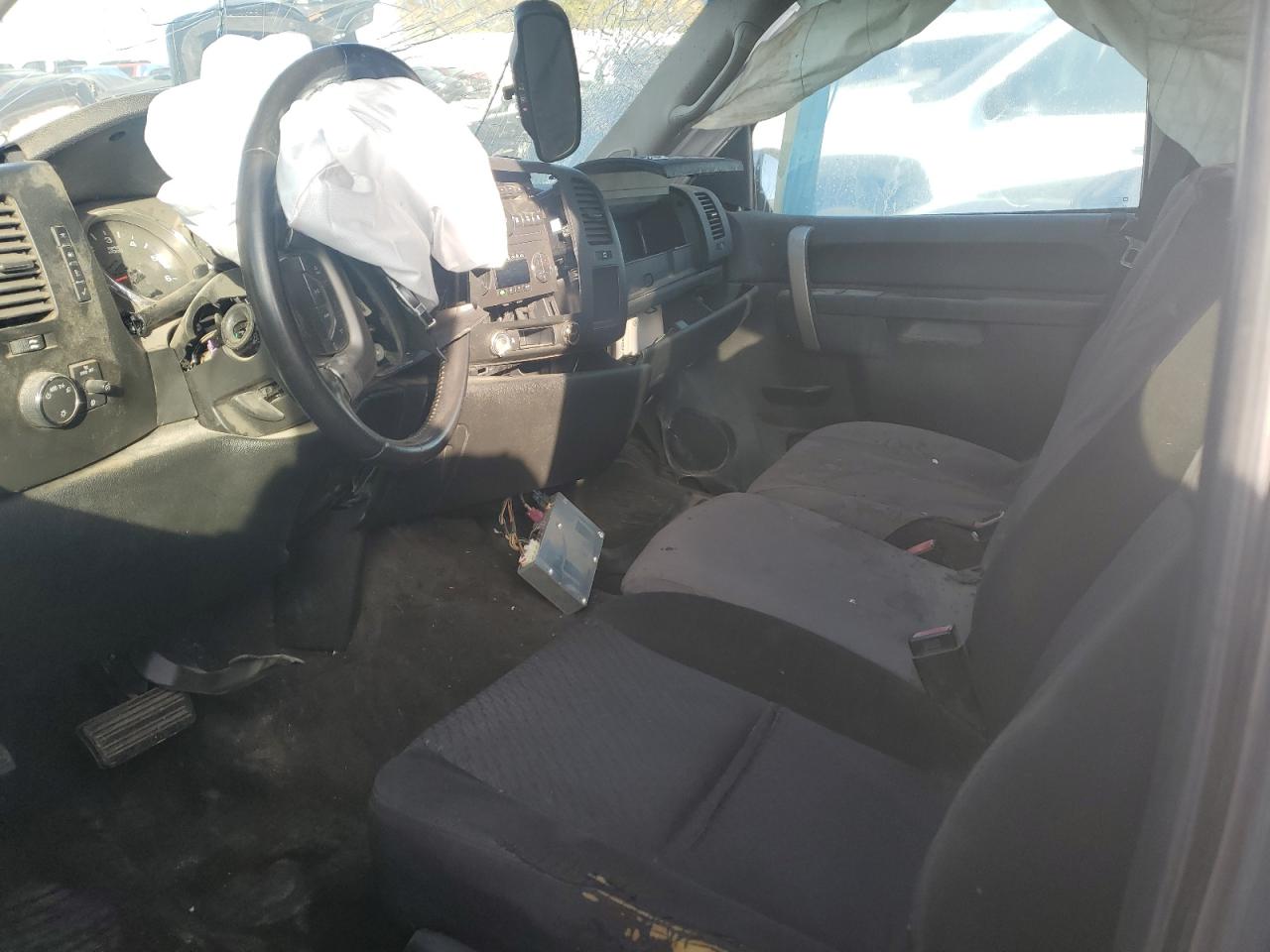 2010 GMC Sierra K1500 Sle VIN: 3GTRKVE39AG117008 Lot: 82648745