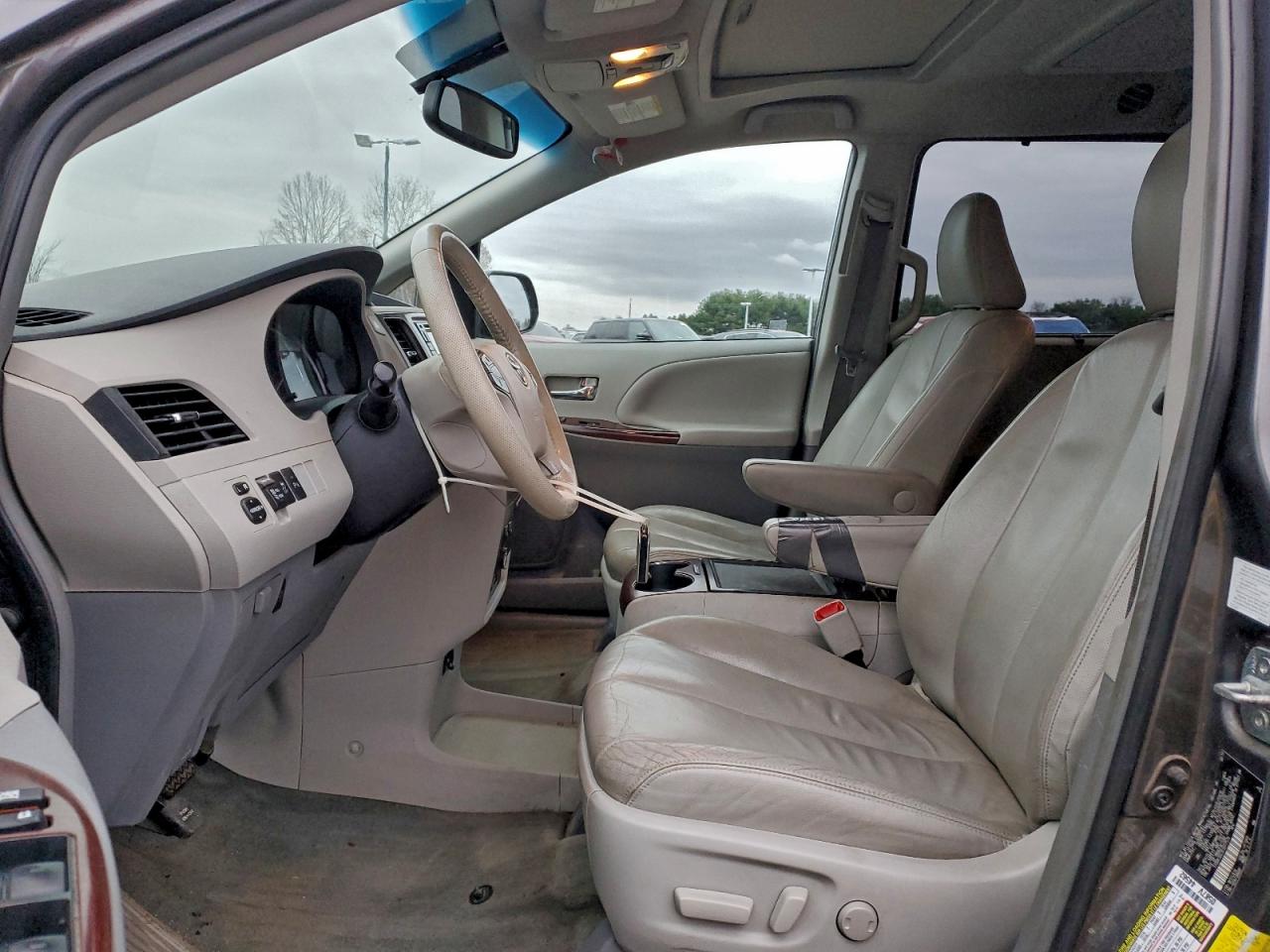 2014 Toyota Sienna Xle VIN: 5TDDK3DC3ES077578 Lot: 93902865