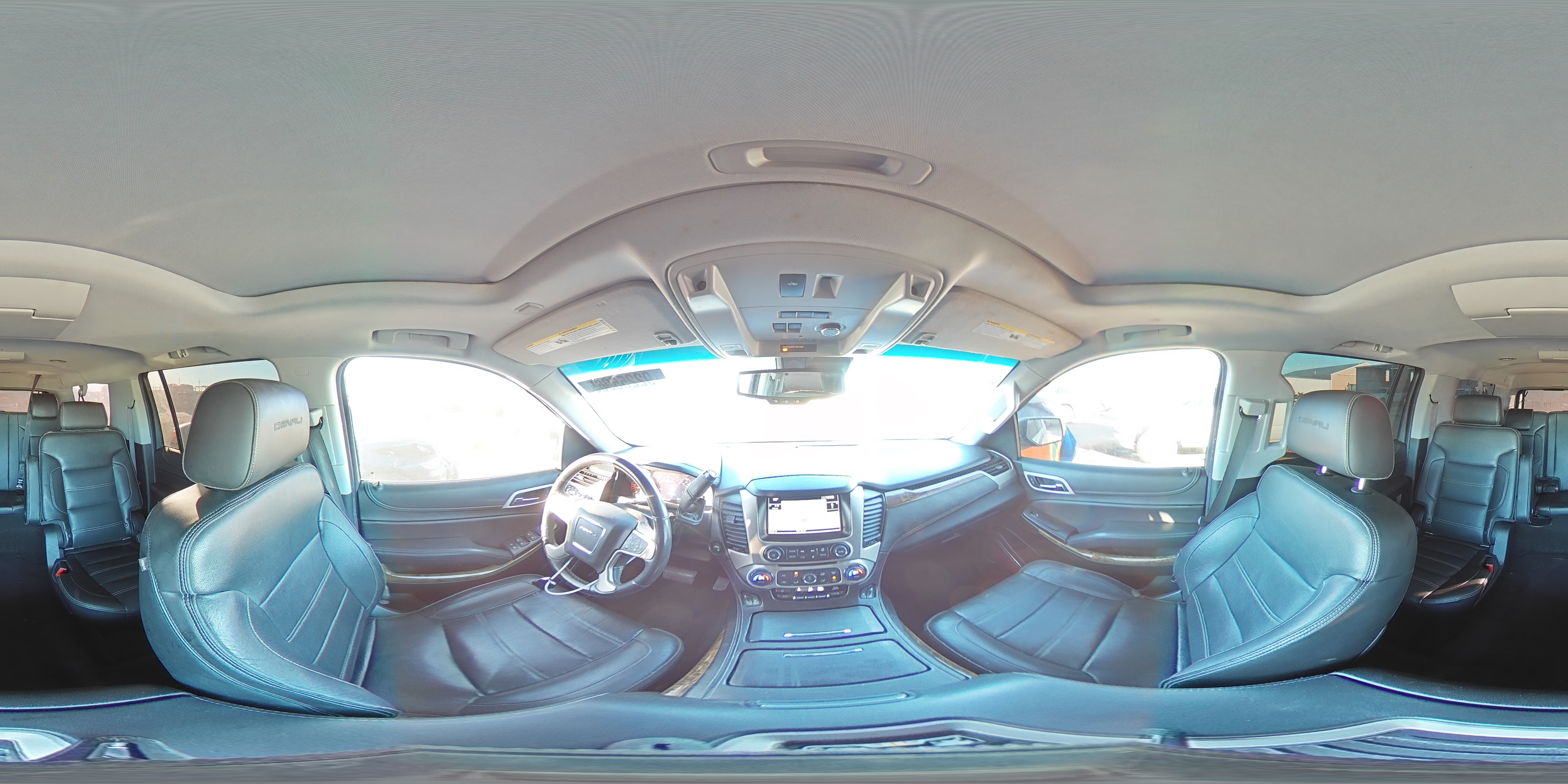 2016 GMC Yukon Xl Denali VIN: 1GKS2HKJ5GR163468 Lot: 92255965