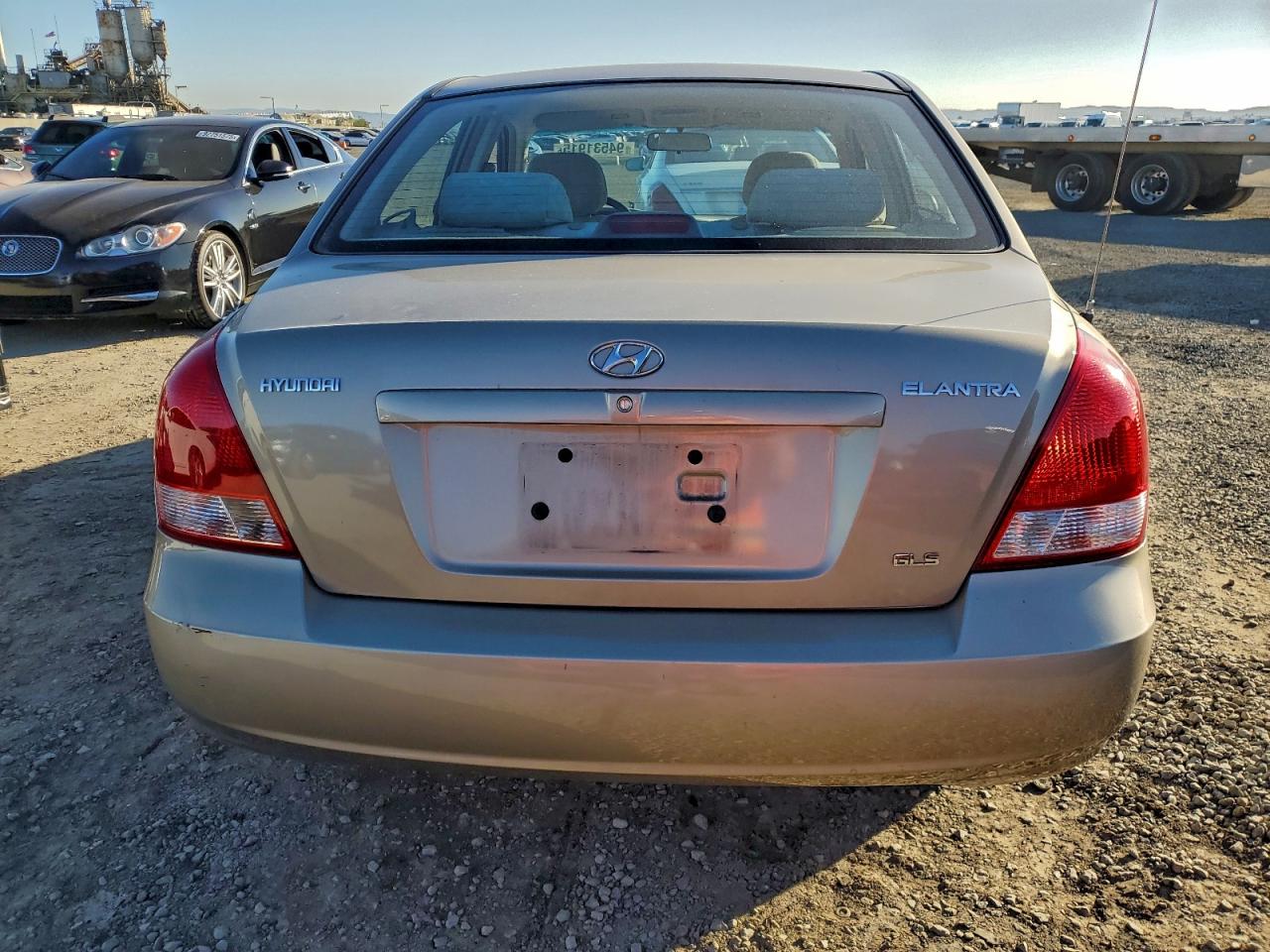 2002 Hyundai Elantra Gls VIN: KMHDN45D62U362380 Lot: 94531915