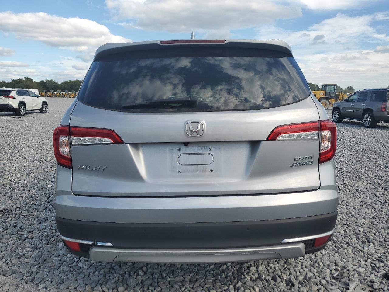 2021 Honda Pilot Elite VIN: 5FNYF6H08MB085640 Lot: 91486675