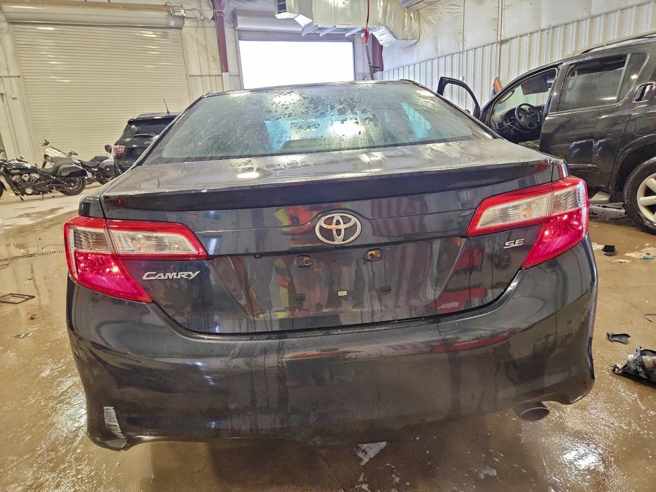 2014 Toyota Camry L VIN: 4T1BF1FK2EU471407 Lot: 93622275