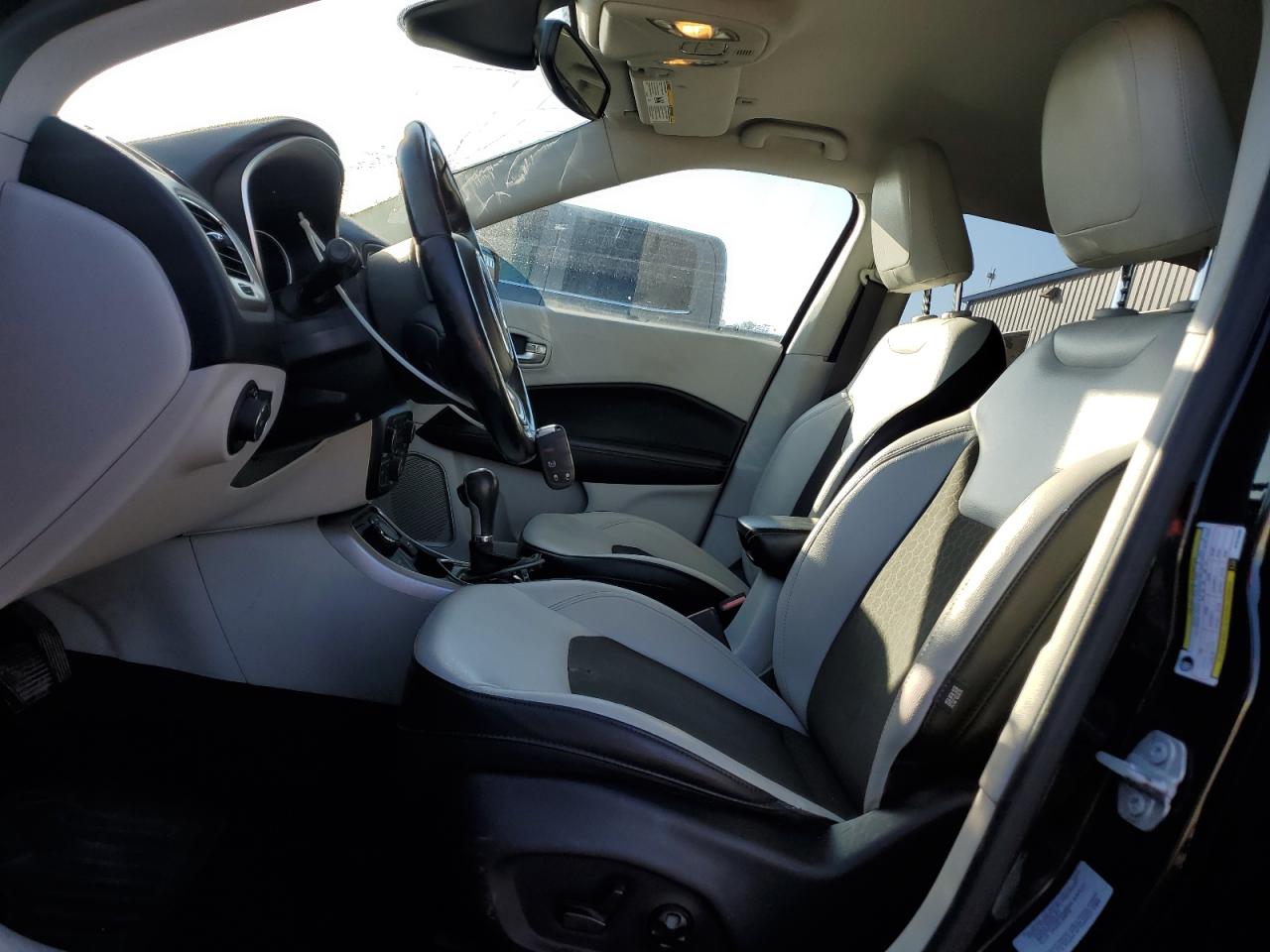 2017 Jeep Compass Latitude VIN: 3C4NJDBB8HT616908 Lot: 92388575