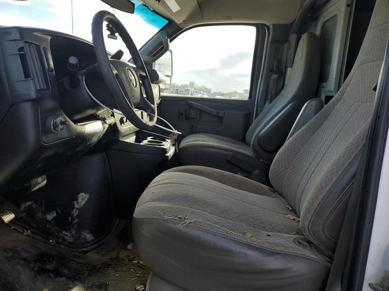 2017 Chevrolet Express Utility / Service Truck VIN: 1GB0GRFF9H1120367 Lot: 91613525