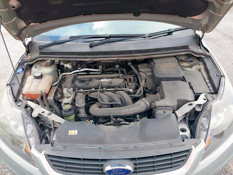 2010 FORD FOCUS 1.6 TITANIUM 5DR