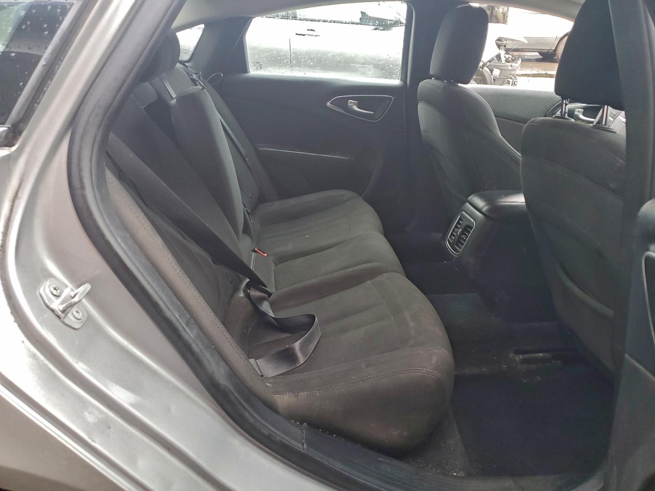 2015 Chrysler 200 Limited VIN: 1C3CCCAB5FN689099 Lot: 94724975