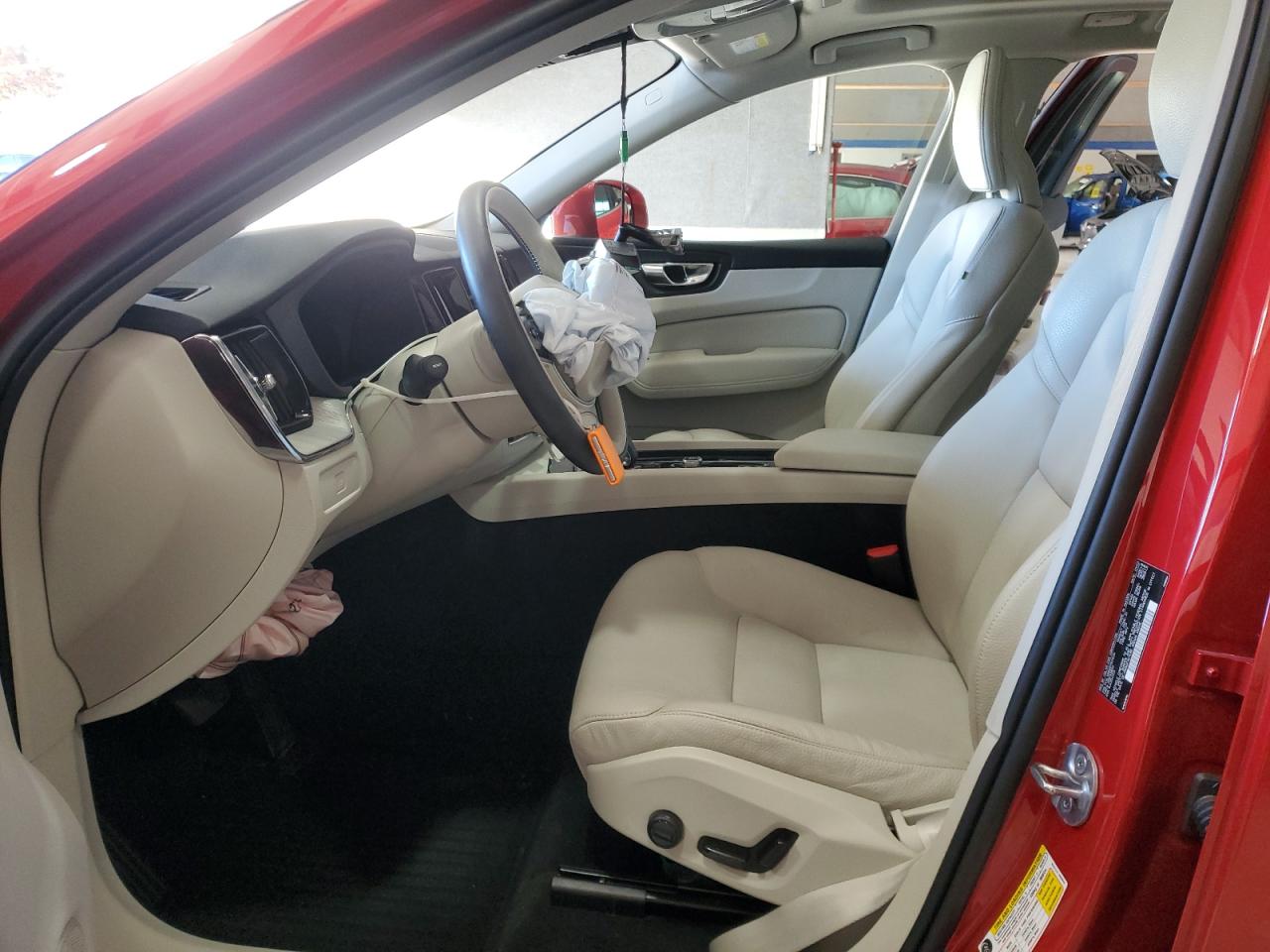 2023 Volvo Xc60 Plus VIN: YV4L12RN5P1331534 Lot: 91523425