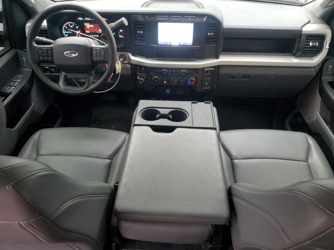 2023 Ford F350 Super Duty VIN: 1FT8W3BAXPEC85621 Lot: 92799125