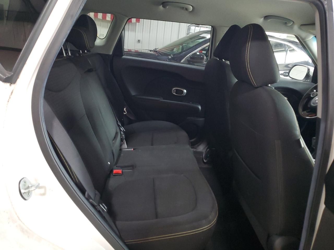 2015 Kia Soul + VIN: KNDJP3A51F7217388 Lot: 93515305